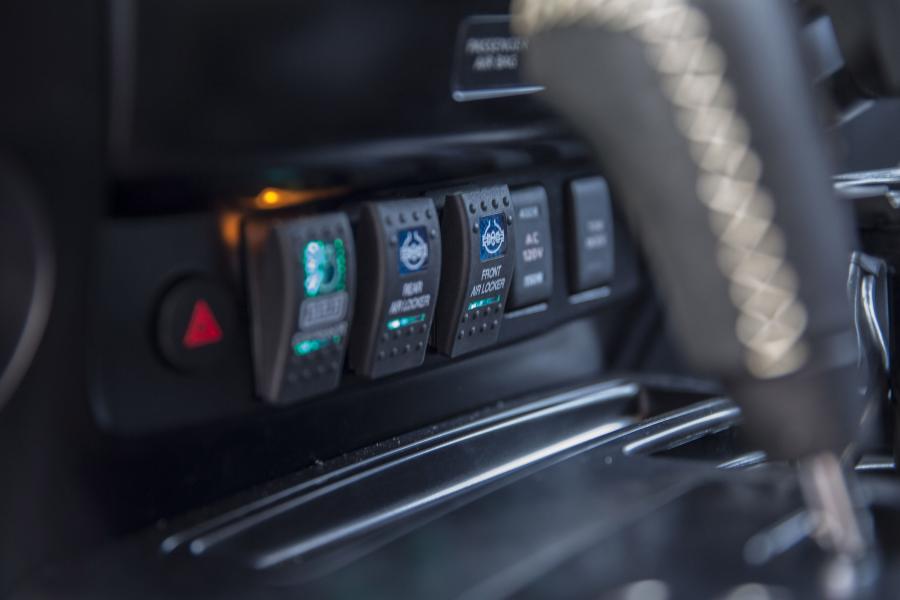  Nissan Project Titan 2014 года  (фото 17 из 37)
